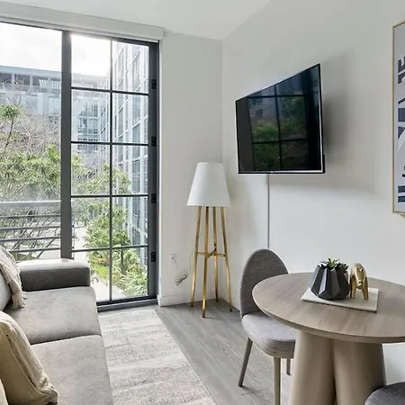 The Juliet Vibe 8693 Apartment